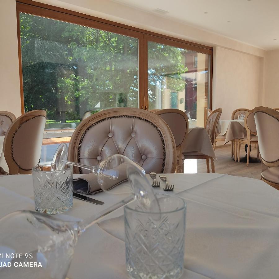 Villa Ciardi Wellness Hotel & Ristorante อาเซียโก ภายนอก รูปภาพ