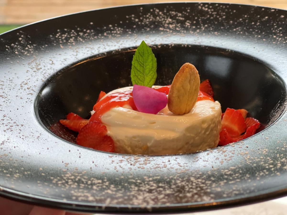 Villa Ciardi Wellness Hotel & Ristorante อาเซียโก ภายนอก รูปภาพ