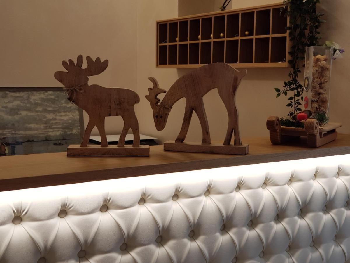 Villa Ciardi Wellness Hotel & Ristorante อาเซียโก ภายนอก รูปภาพ